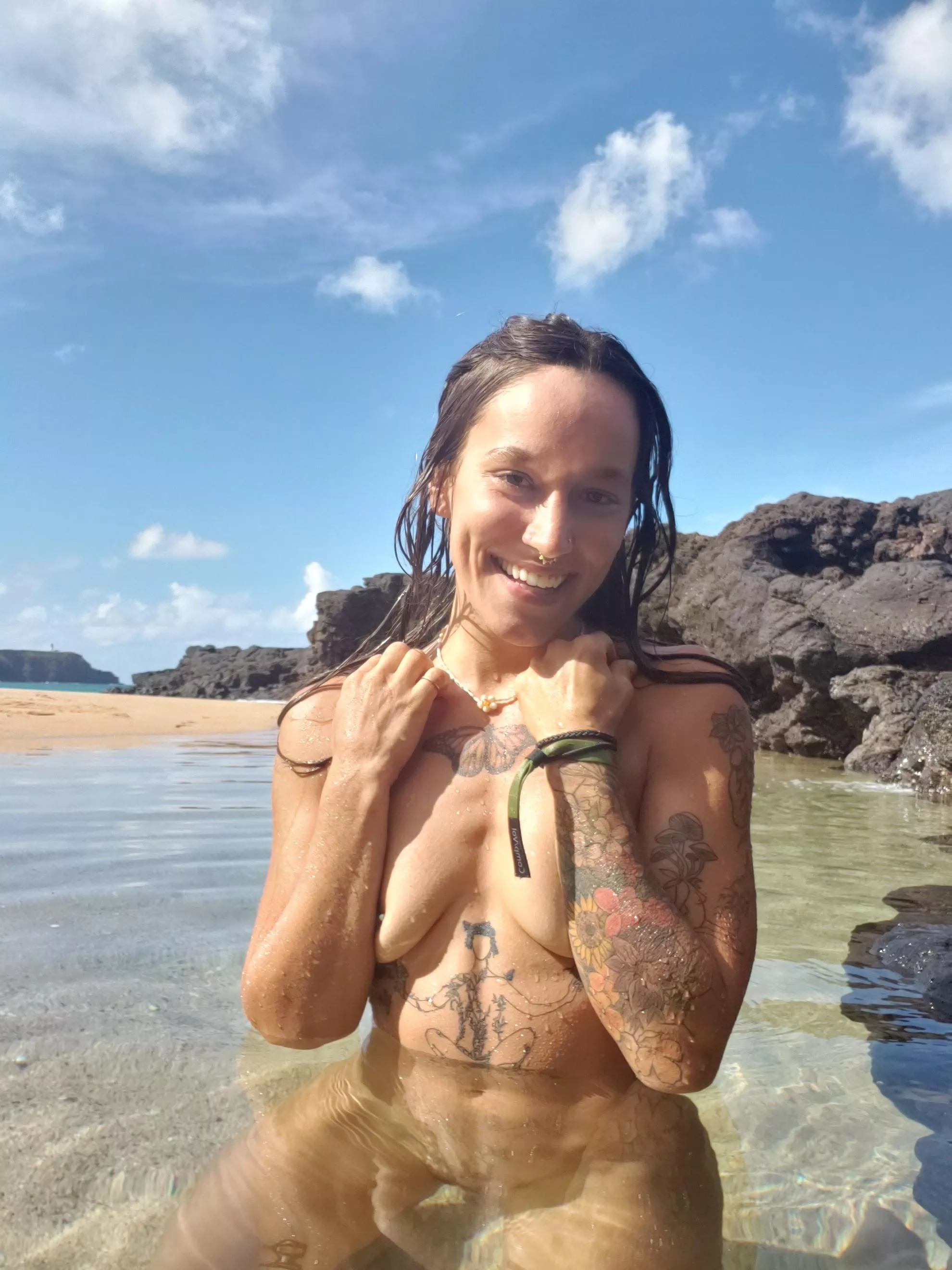 would you fuck me right here even with tourists in sight? would you fuck me right here even with tourists in sight?