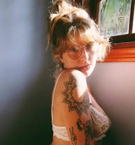 Would you fuck me until my glasses fall off? π₯Ίππ»ππ»
