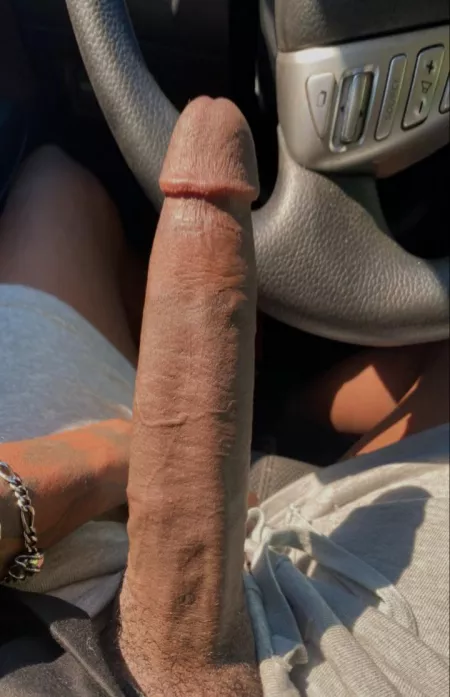 Would you give my monster road head whilst listening to your favourite music š¶ let daddy know š