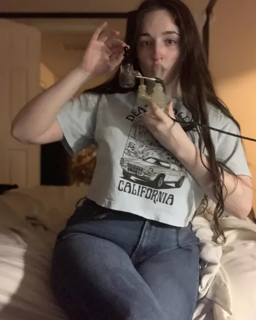 would you have a smoke sesh with me?