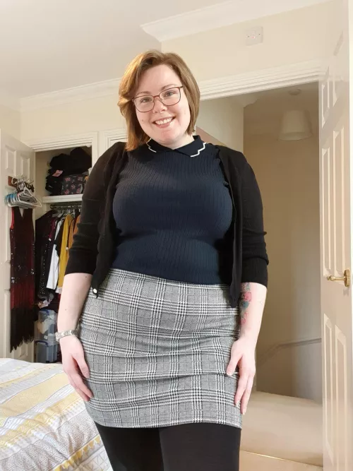 Would you hire me for the job? 😉 26 [F]