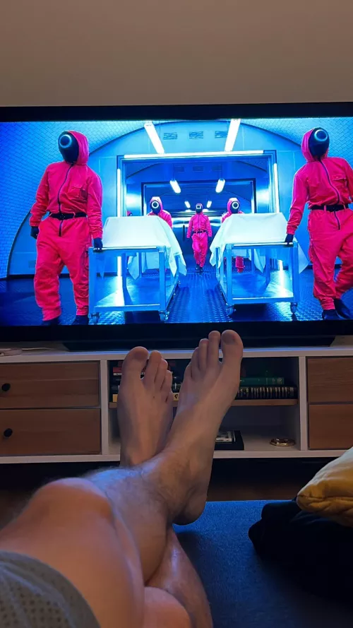 Would you join squidgame for my feet?