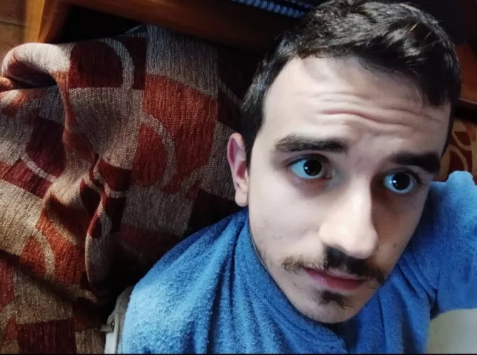 Would you like to rate me from 1 to 10? Face only...