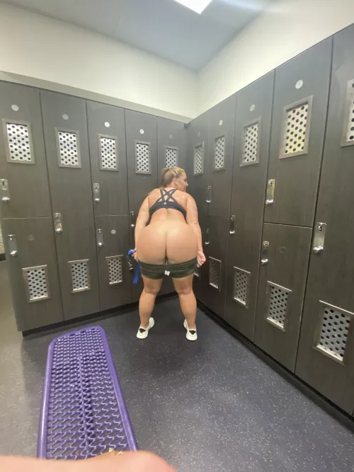 Would you spank me in the locker room? ๐