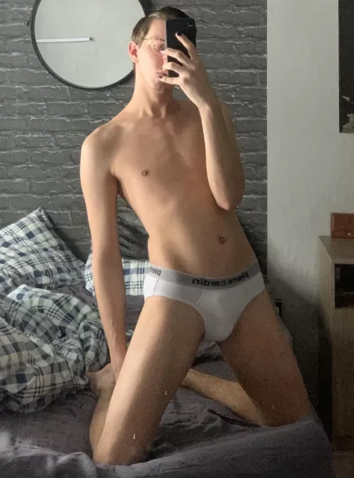 would you stretch me out?🙈