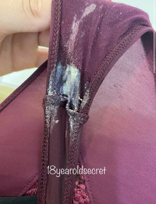 Would you taste my wet college girl panties ? 🥰💦