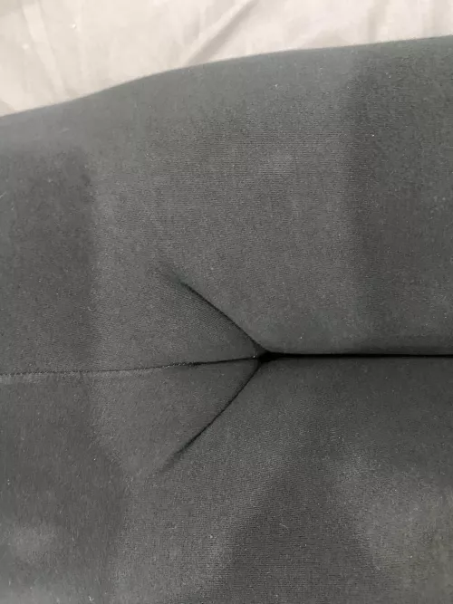 Would you tease me in my leggings?