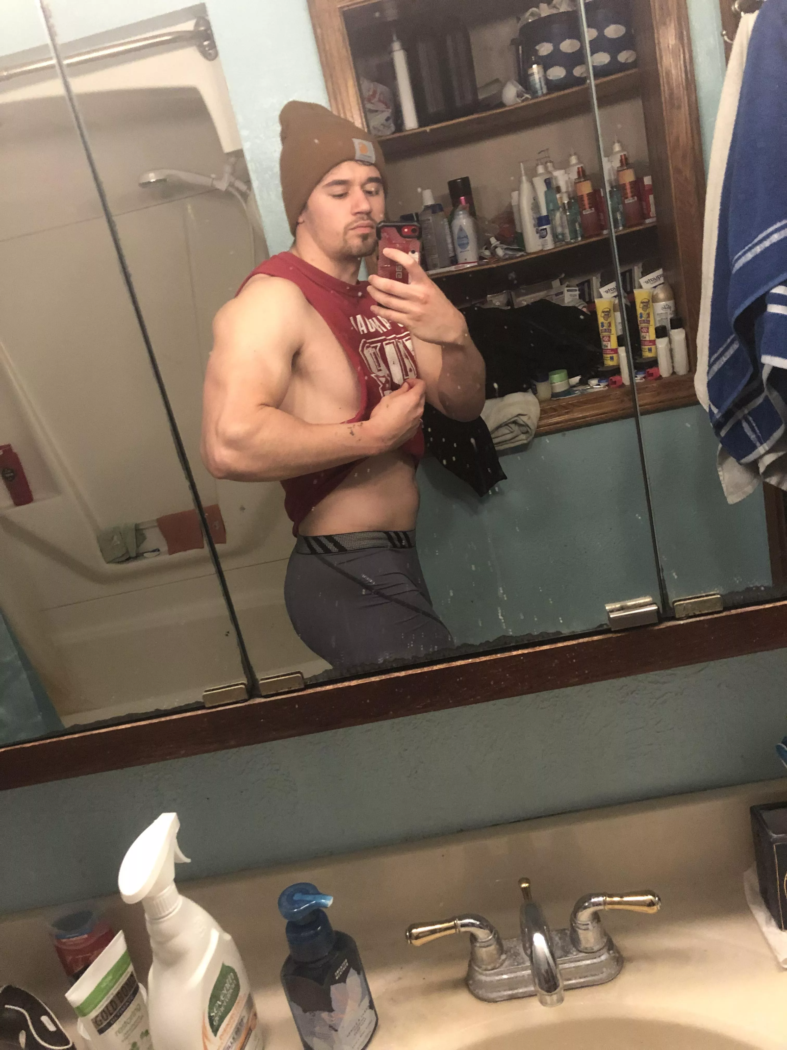 Would’ve gotten a home gym a lot sooner if I knew how great it is to lifting in my underwear. Would’ve gotten a home gym a lot sooner if I knew how great it is to lifting in my underwear.