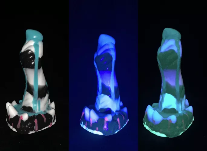 WTS **Boosting and showing off medium Snark! UV & GITD** Link to current timestamp photo available in description!! (Please don't report me!) -- Shipping from Canada to CAN/US. Price negotiable. Paypal only!