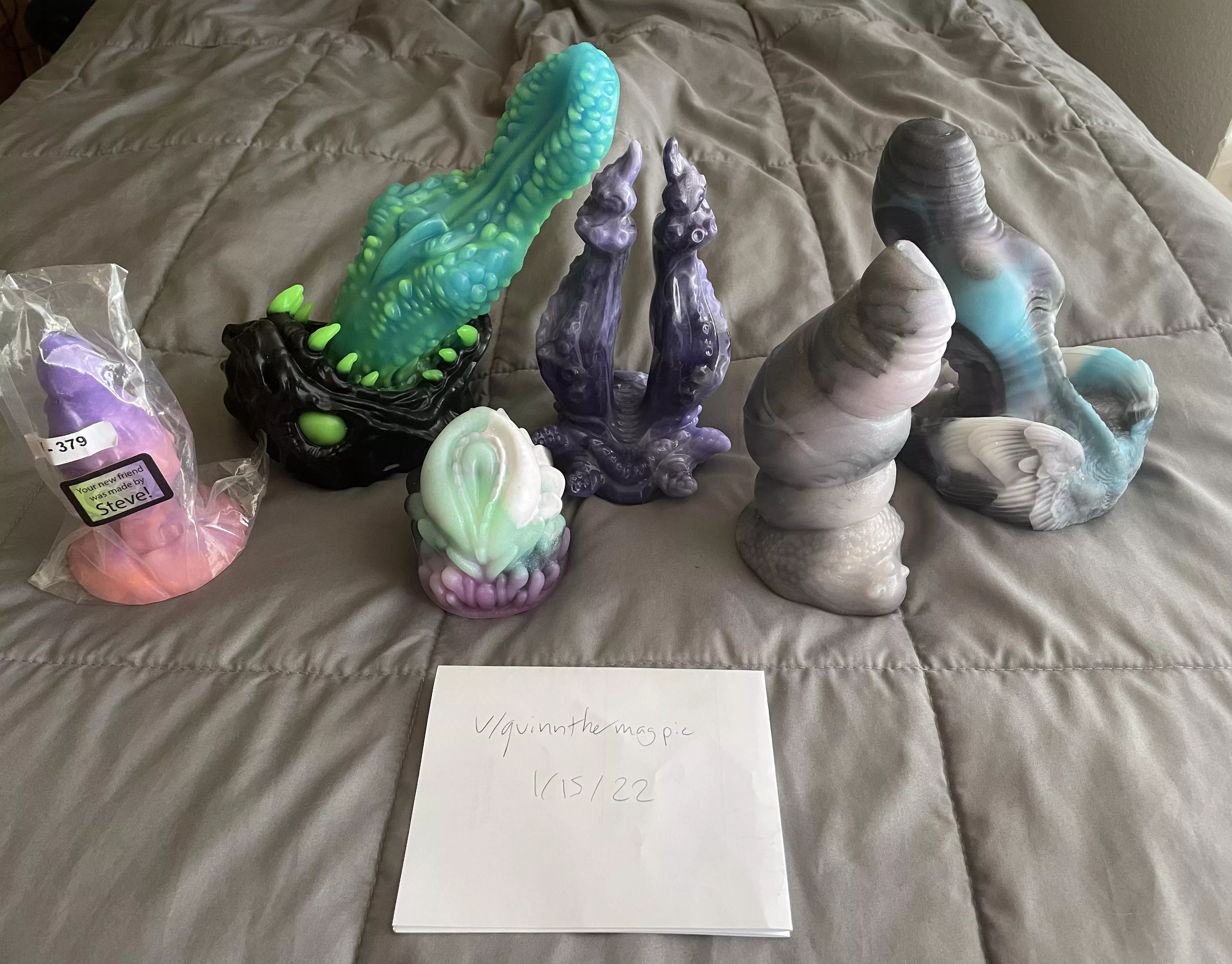WTS US kira gira, vetti, wand topper, djenn, murloc, watcher