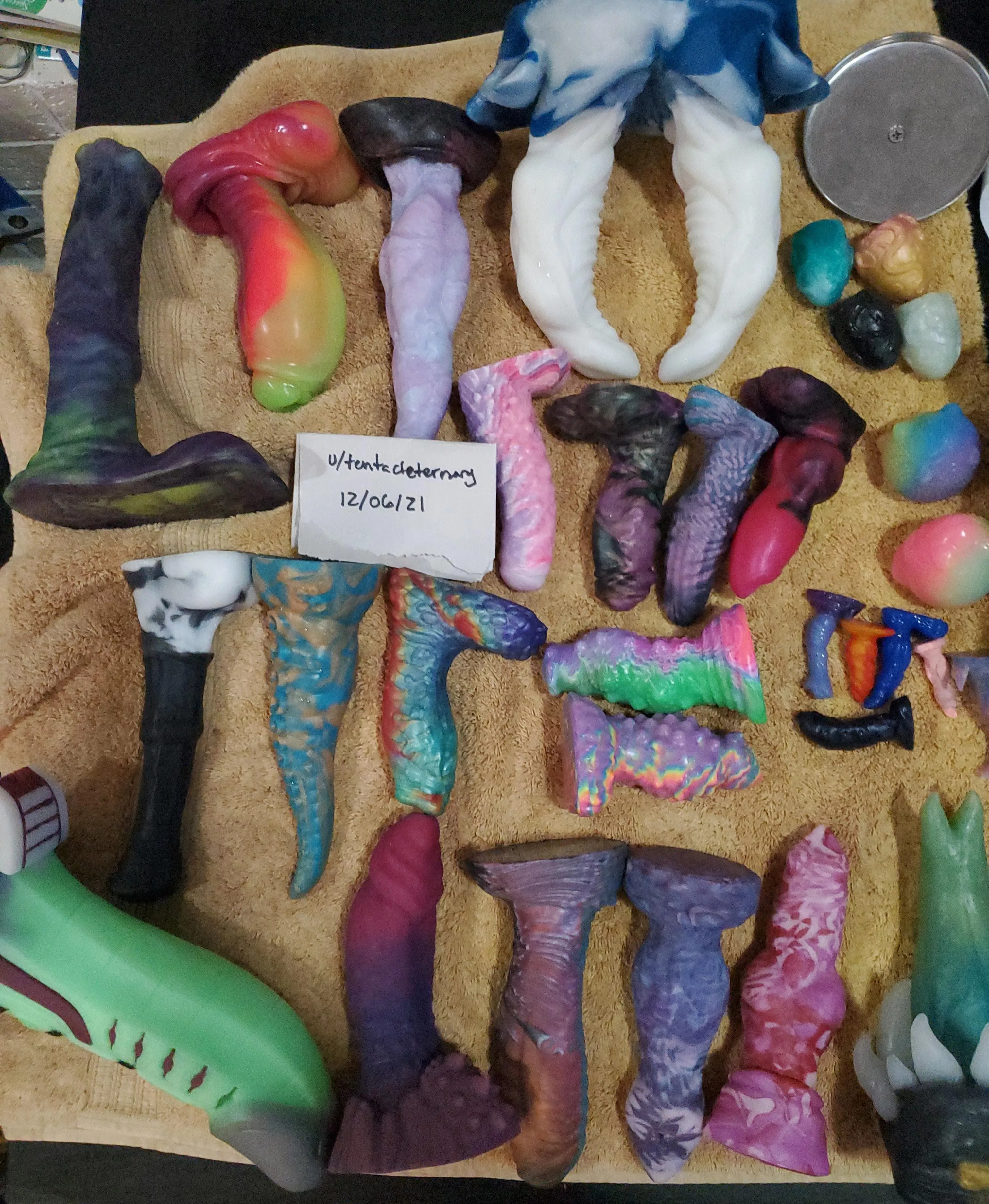 WTS WTT - Colorful variety of toys for sale! 🌈 Bundle deals available!