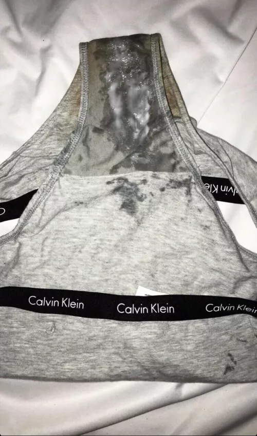 xmas panty deals ☠️ creamy✨sticky✨strong scented✨tracking number included 😉 Kik me @cateyes76950 or snap me @teenn to check out my filthy panty drawer !!🥰 NO PREVIEWS! 🍭