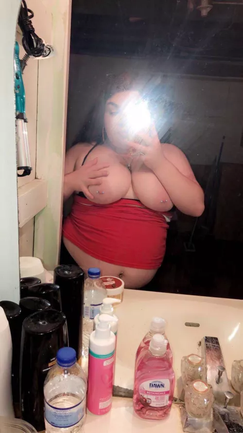 Ya gf send you nudes today? Or I gotta do it ?ππ¦