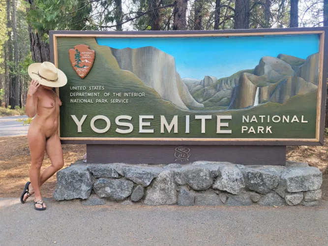 Ya see me at Yosemite ๐