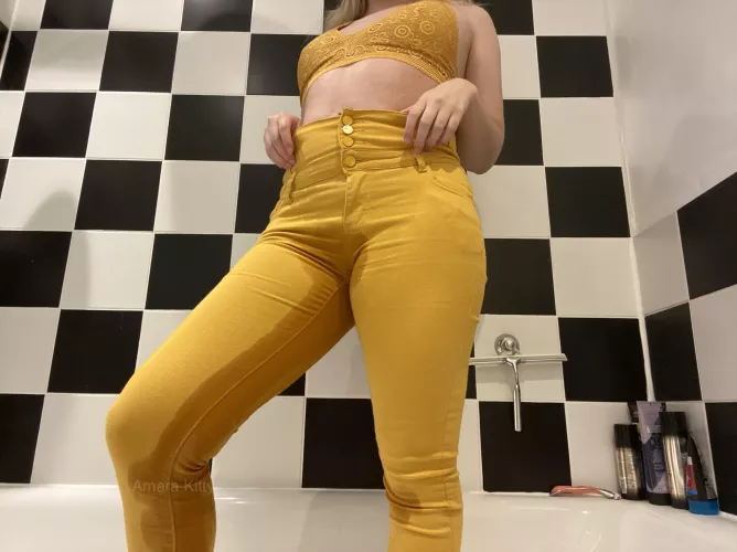Yellow is a surprisingly great colour for wetting!