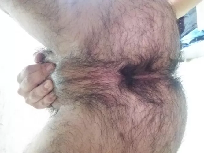 Yes, baby. I'm sittin on your face 👅👌