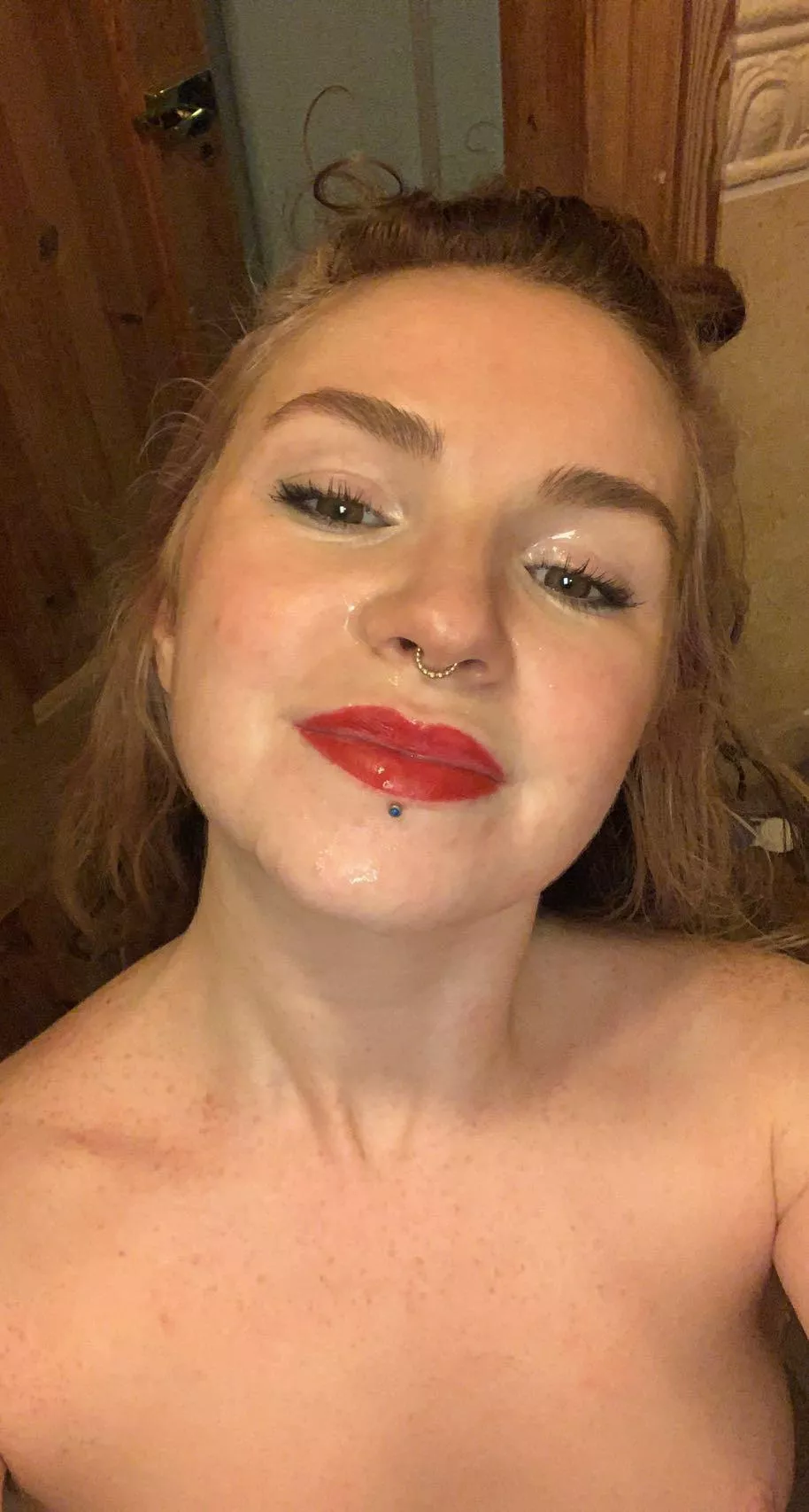 Yes, the cum by my eye did turn my eye red and puffy, but it’s always worth it 😜