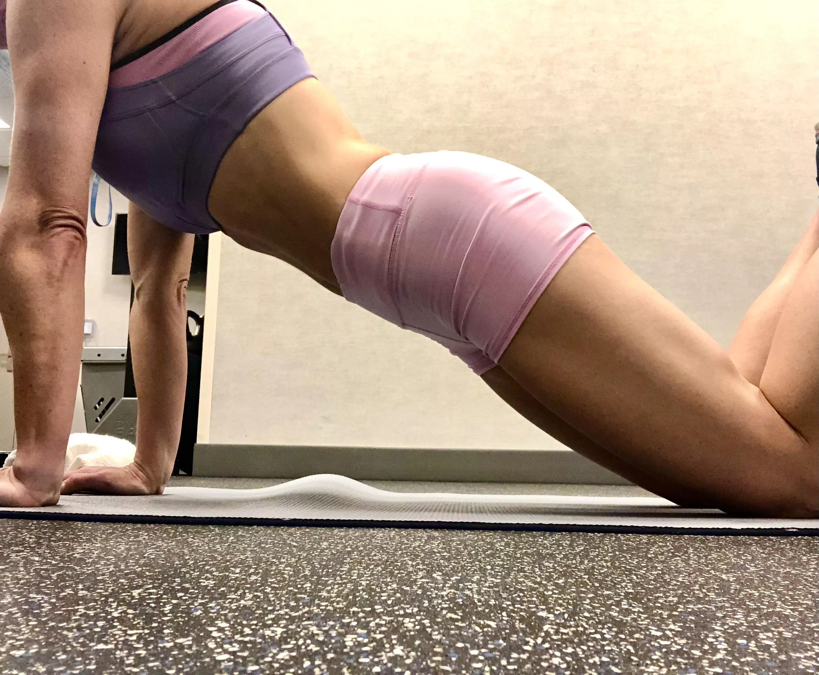 Yesterday’s workout.. got my glutes feeling very tight.