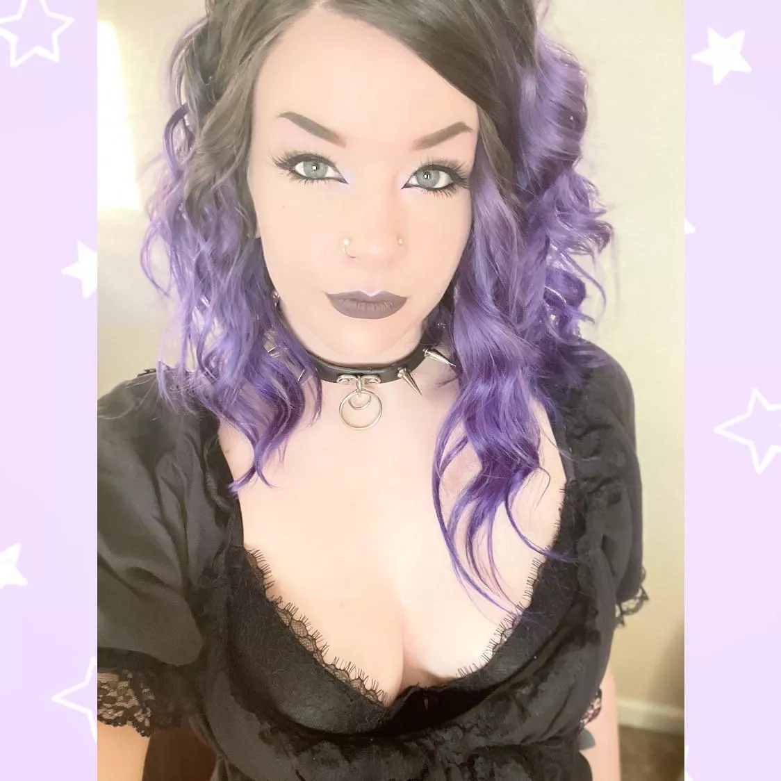 You are cordially invited to my New Years 2022 party!!! 🧸🔪🍾-Sincerely, Vërøñïkä Vëñøm.