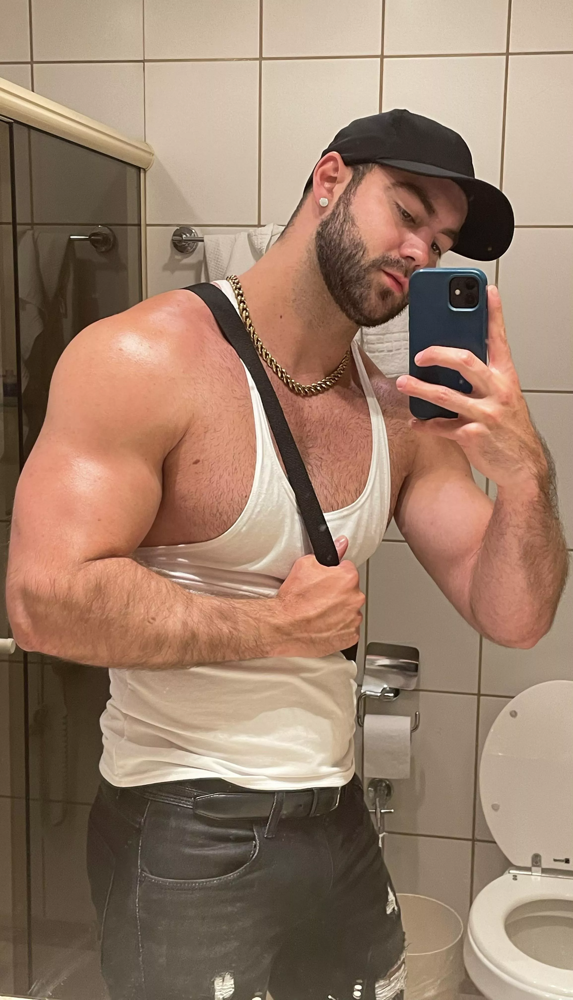 You can still rock tank tops in California in February You can still rock tank tops in California in February