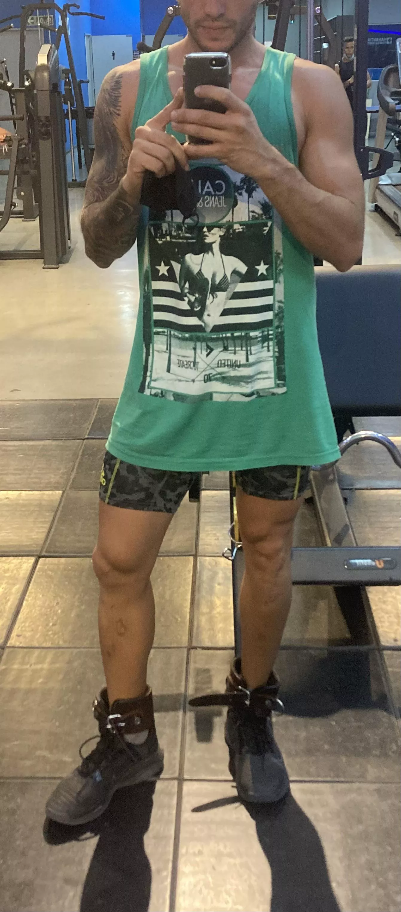 You know it’s time to squad because I’m wearing tights