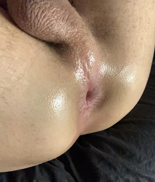 You lickin or fuckin first?