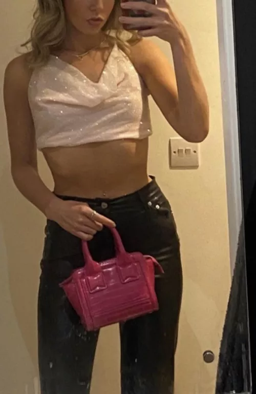 You like girls in leather?