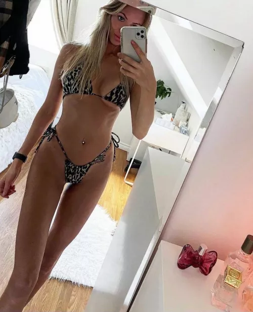 You like my bikini? 💝