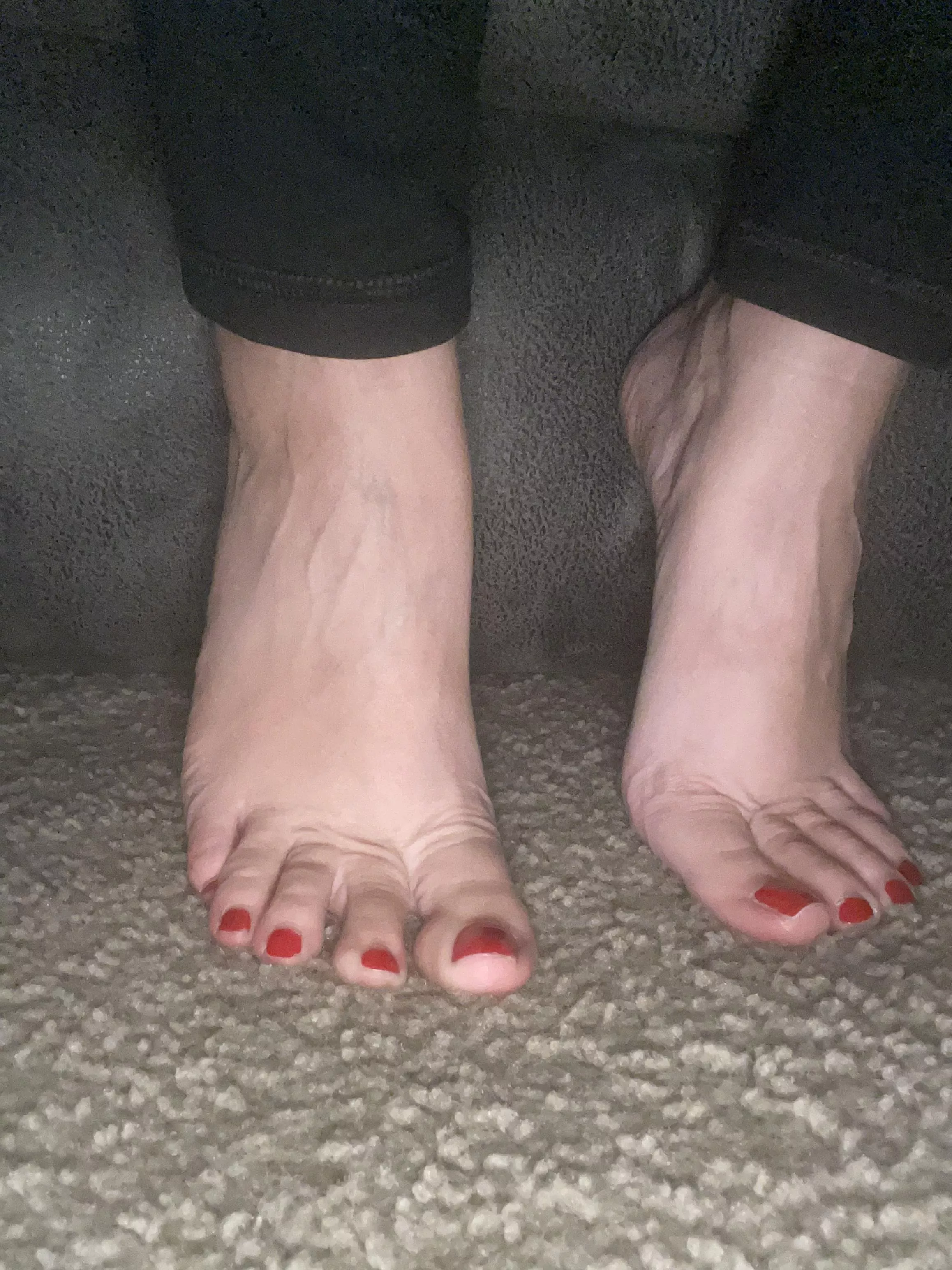 You like my toes babe? Imagine I'd step all over you 🔥🔥🔥 You like my toes babe? Imagine I'd step all over you 🔥🔥🔥