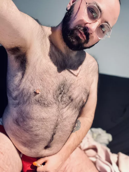 You like that armpit? Dms open 😘