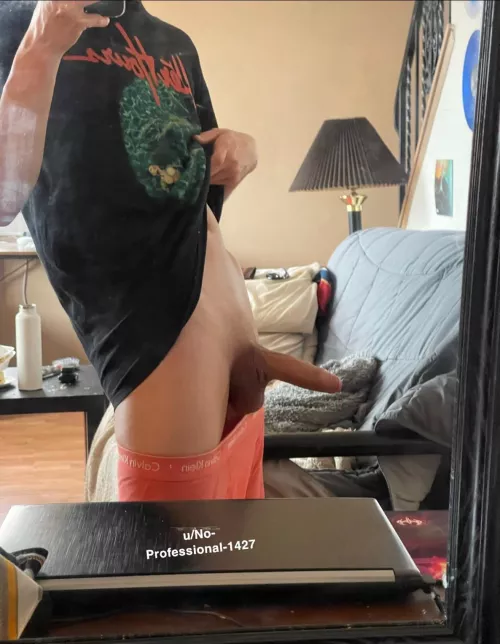 You like the way it hangs 🍆