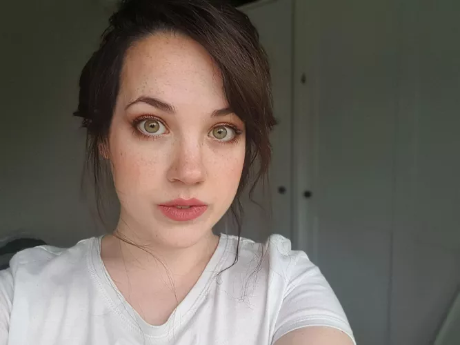 You looking forward to Christmas? 🥰 🎄 🎁