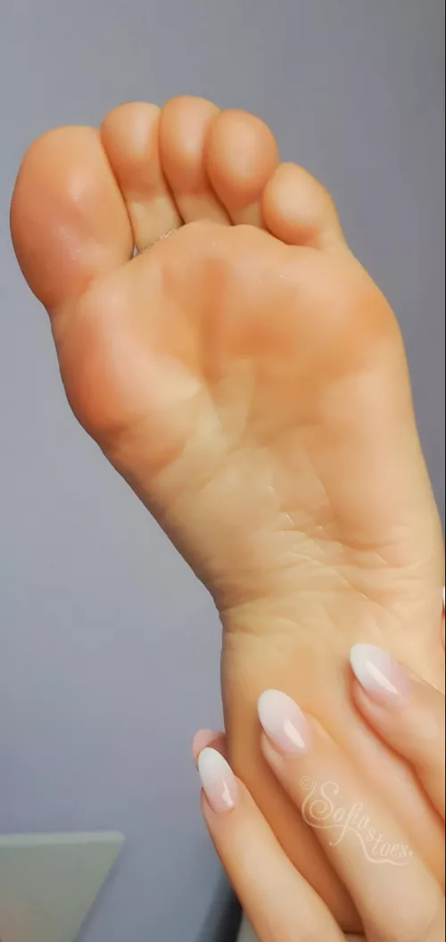 You love when I tease you don't you? Open wide 👅