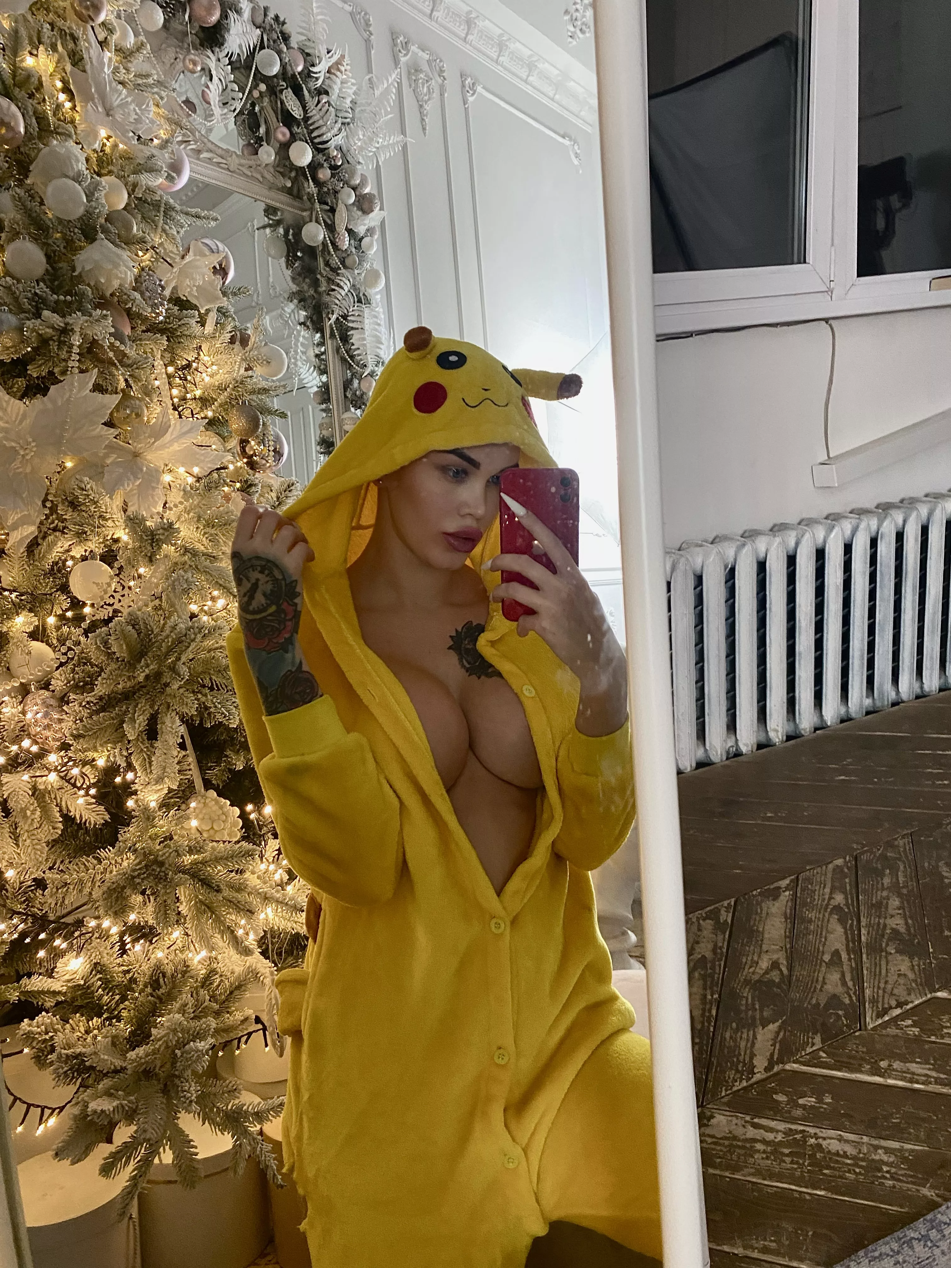 You more of an ass or titties kinda guy?