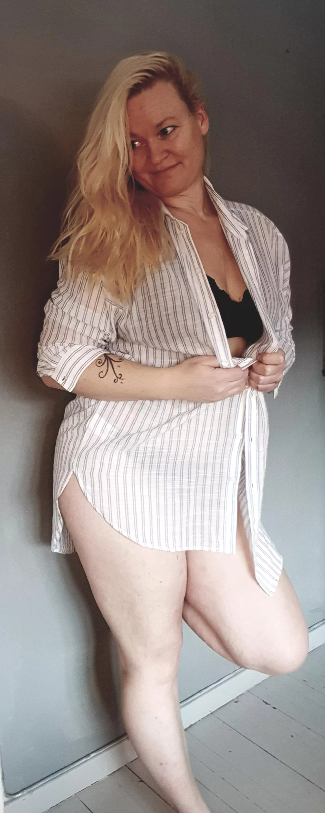 You probably already know what is under my shirt? [f]