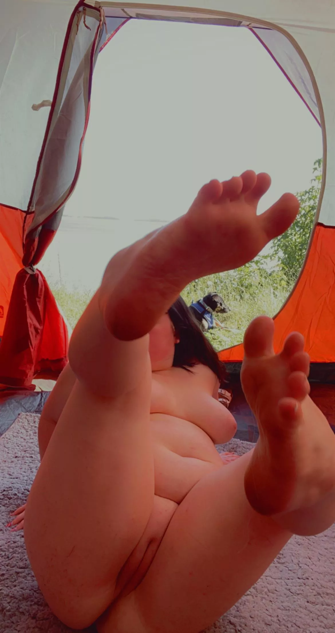 You should seriously message me 👣 I have lots of content