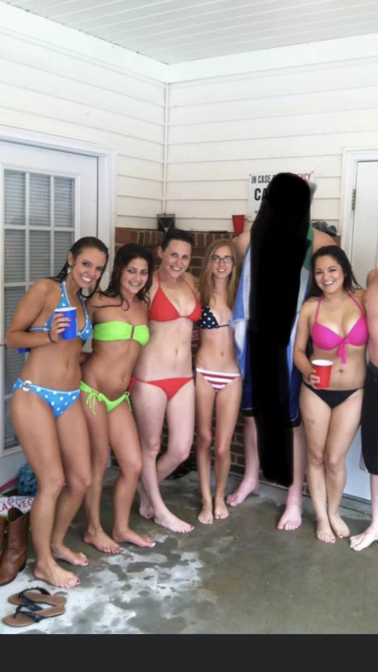 You show up at this college pool party. Which one of these girls are you trying to go home with? DM open You show up at this college pool party. Which one of these girls are you trying to go home with? DM open