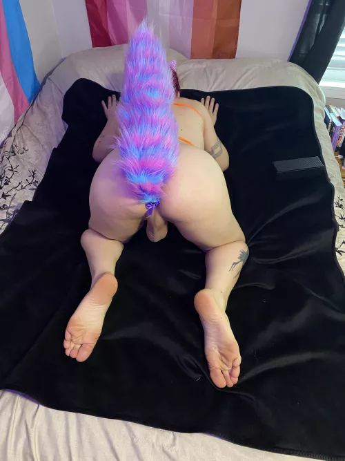 You walk in and find me like this. I look back at you and bite my lip and arch my back for you. 😘