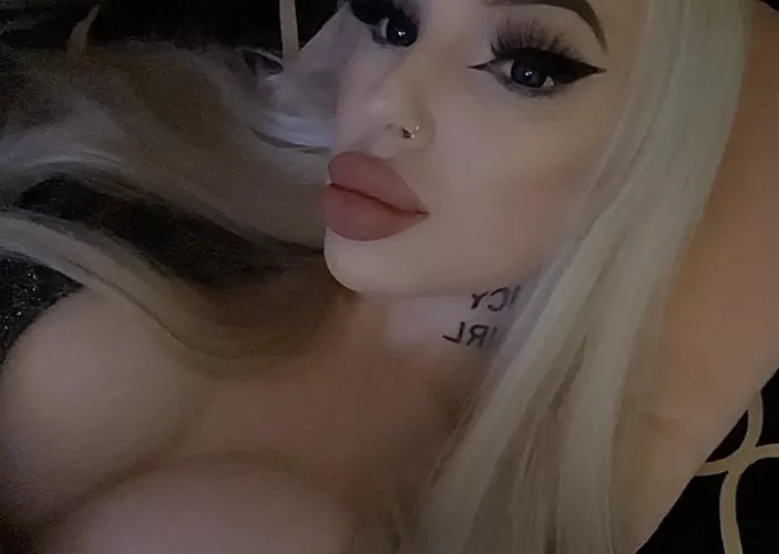 you wanna party with barbie🤭🤪