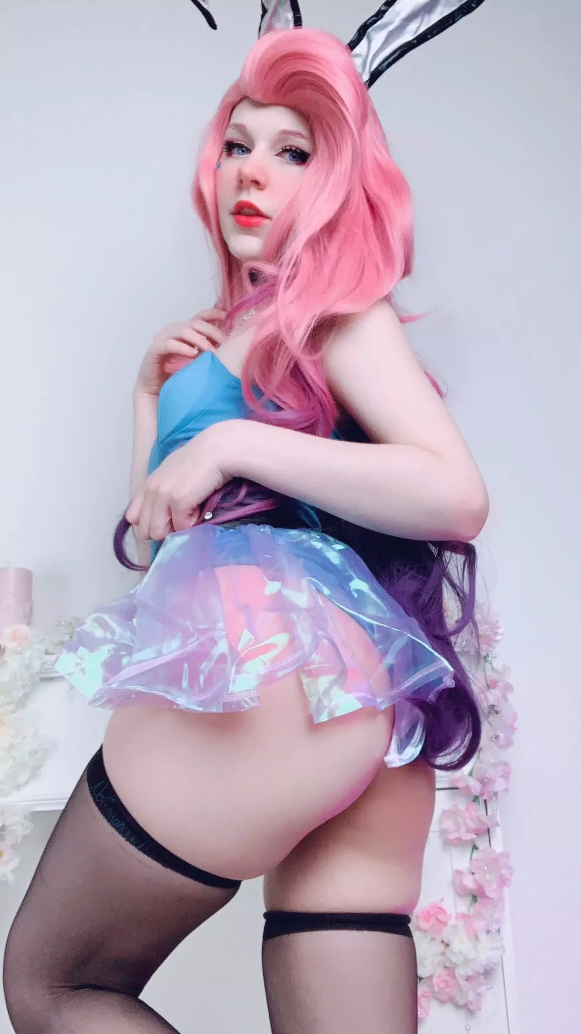 You wanna use my moans for a new melody? Seraphine from League of Legends by x_nori_ [OC]