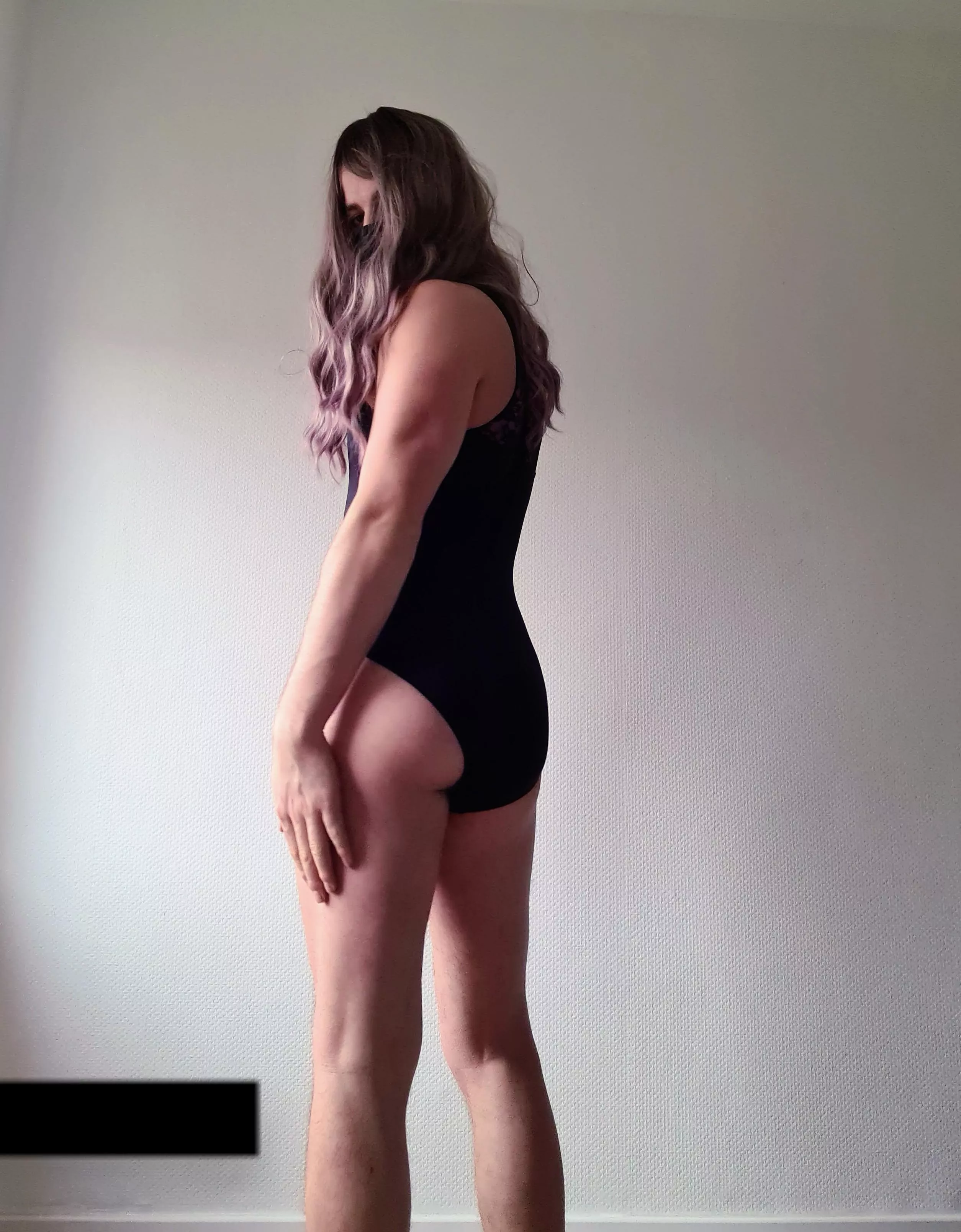 You want to go to the pool with me? 😏