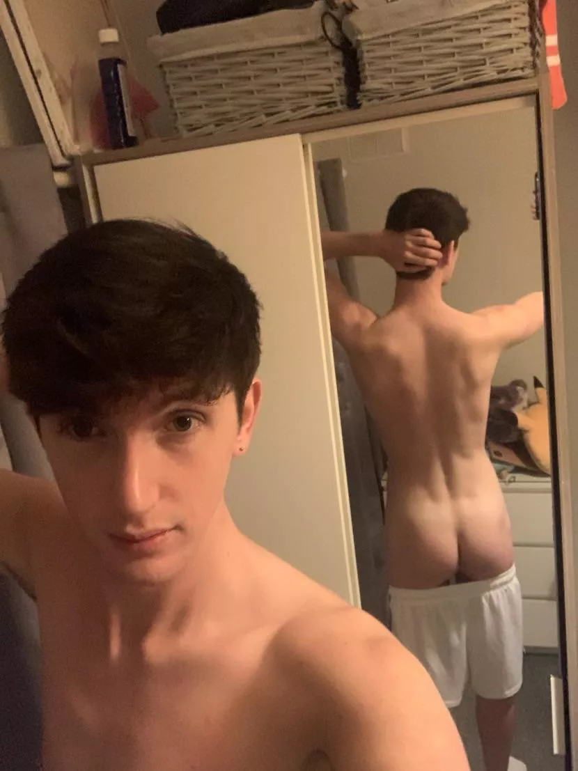 Young, dumb and full of antidepressants 😌✌️