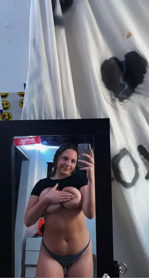 your face belongs here 🥺