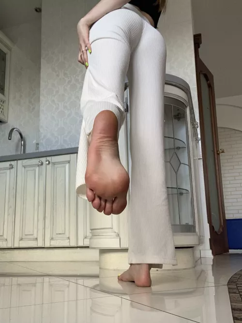 Your first move? Horny answers only๐