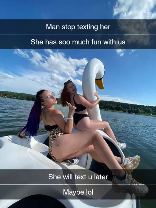 Your GF got new friends on her trip with bestie π