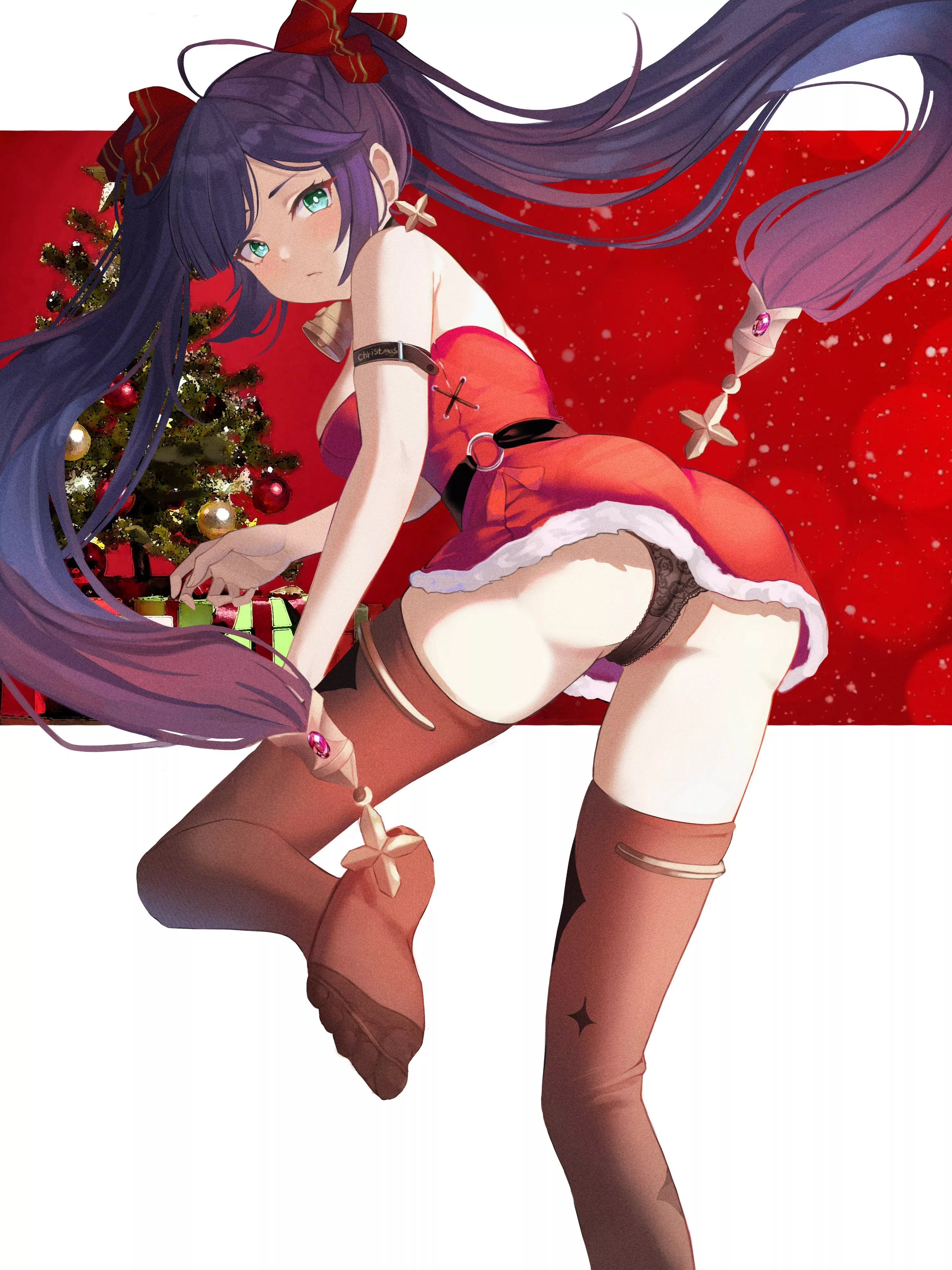 Yummy Santas nice thigh highs.