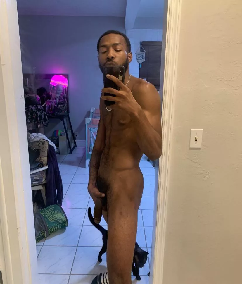 yurrr you alr kno HMU for a bbc❤️🥰 yurrr you alr kno HMU for a bbc❤️🥰