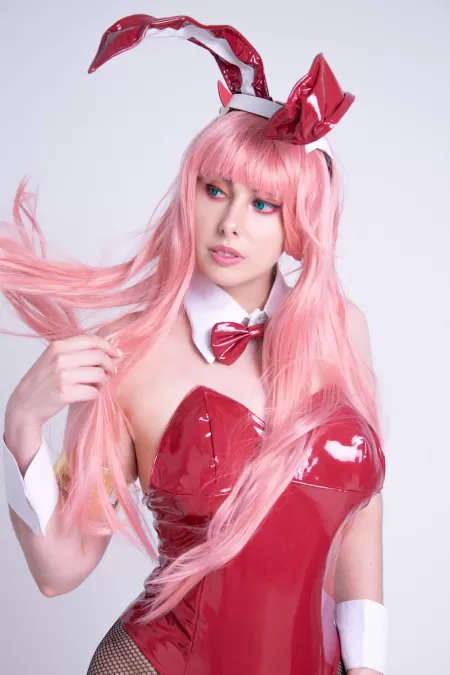 Zero two darling in the franxx cosplay by u/Riku Nedzumi