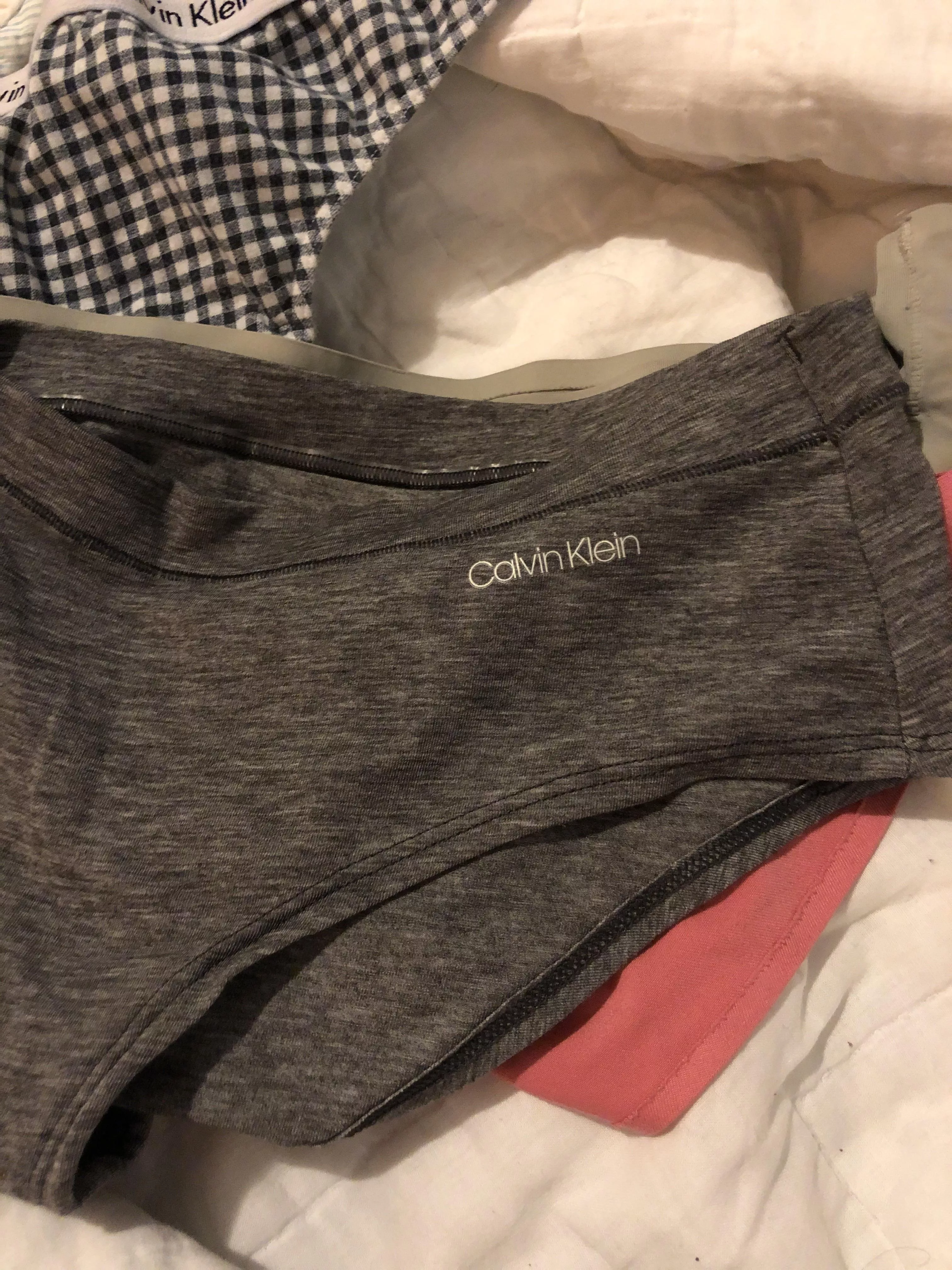 $10 a pair DM $10 a pair DM