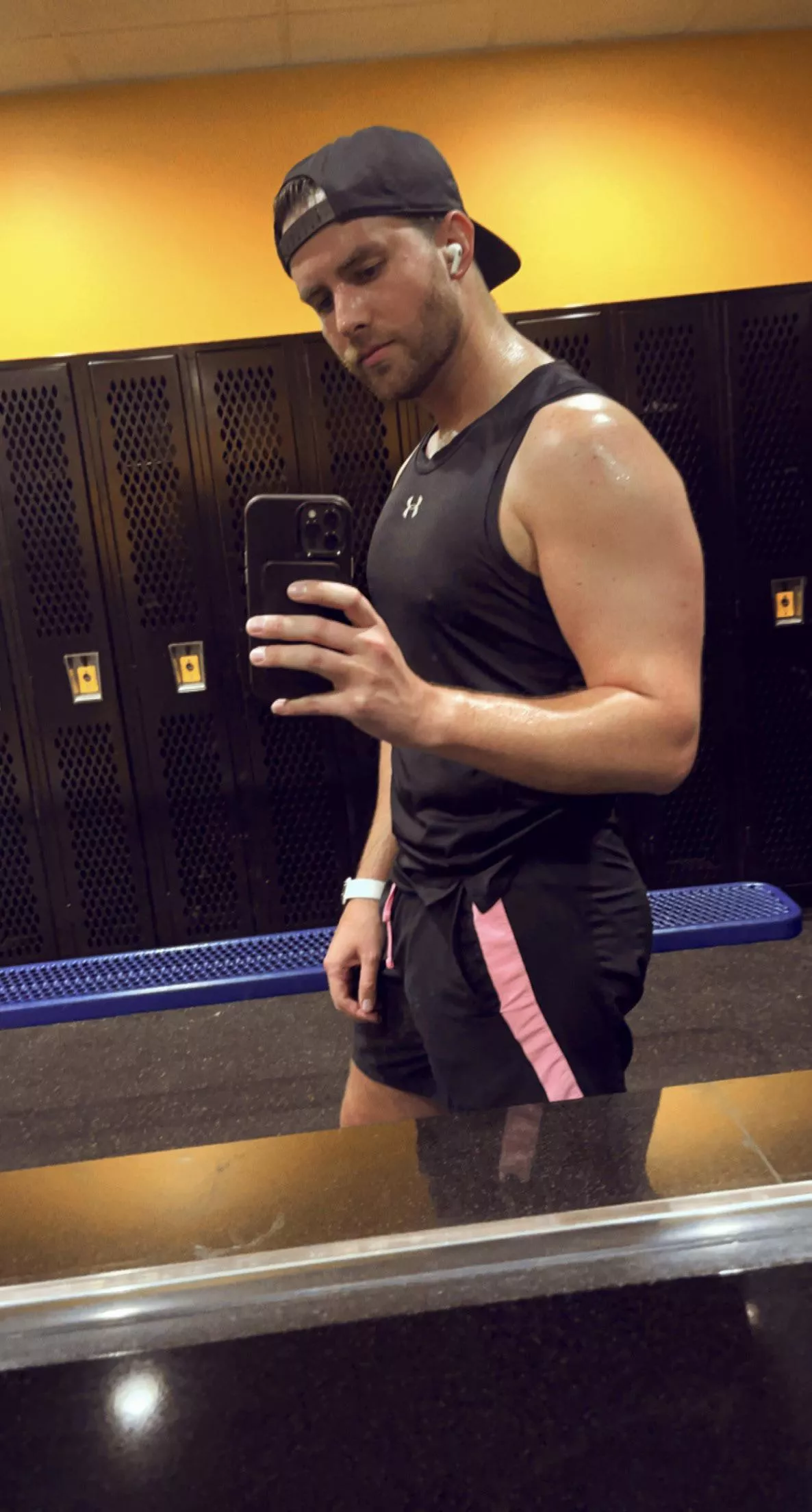 1,639 calories later 🥵